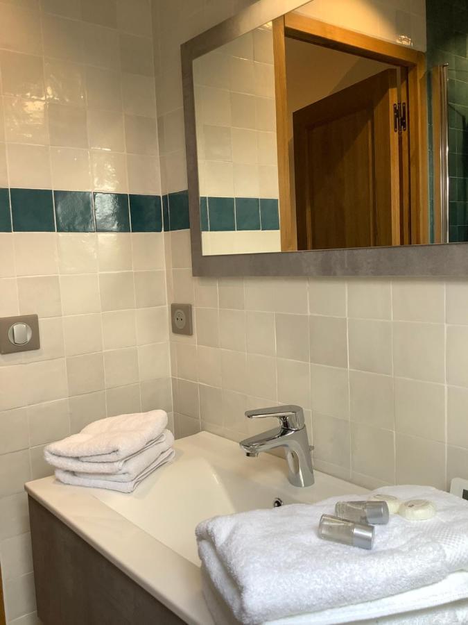 Pavillon De La Garde Holiday home Courcelles-sous-Moyencourt