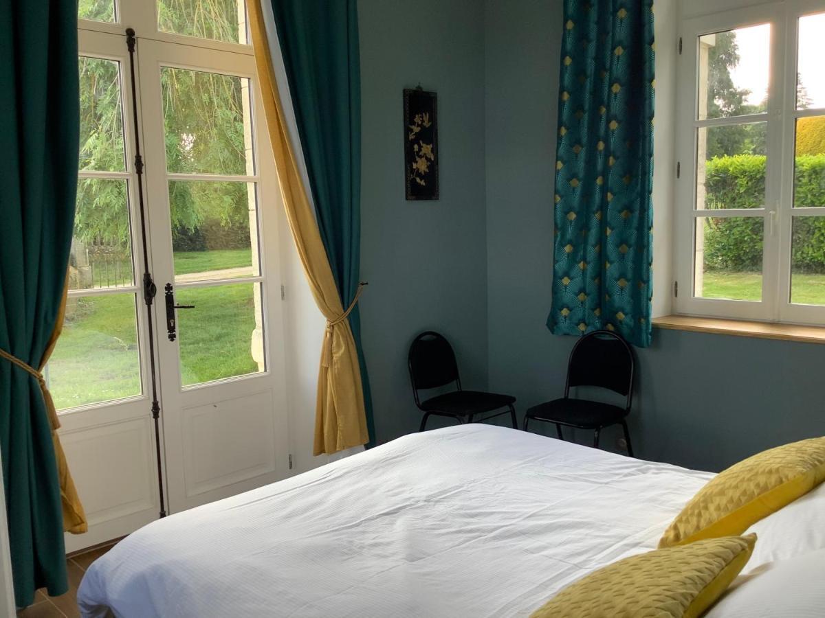 Pavillon De La Garde Holiday home Courcelles-sous-Moyencourt