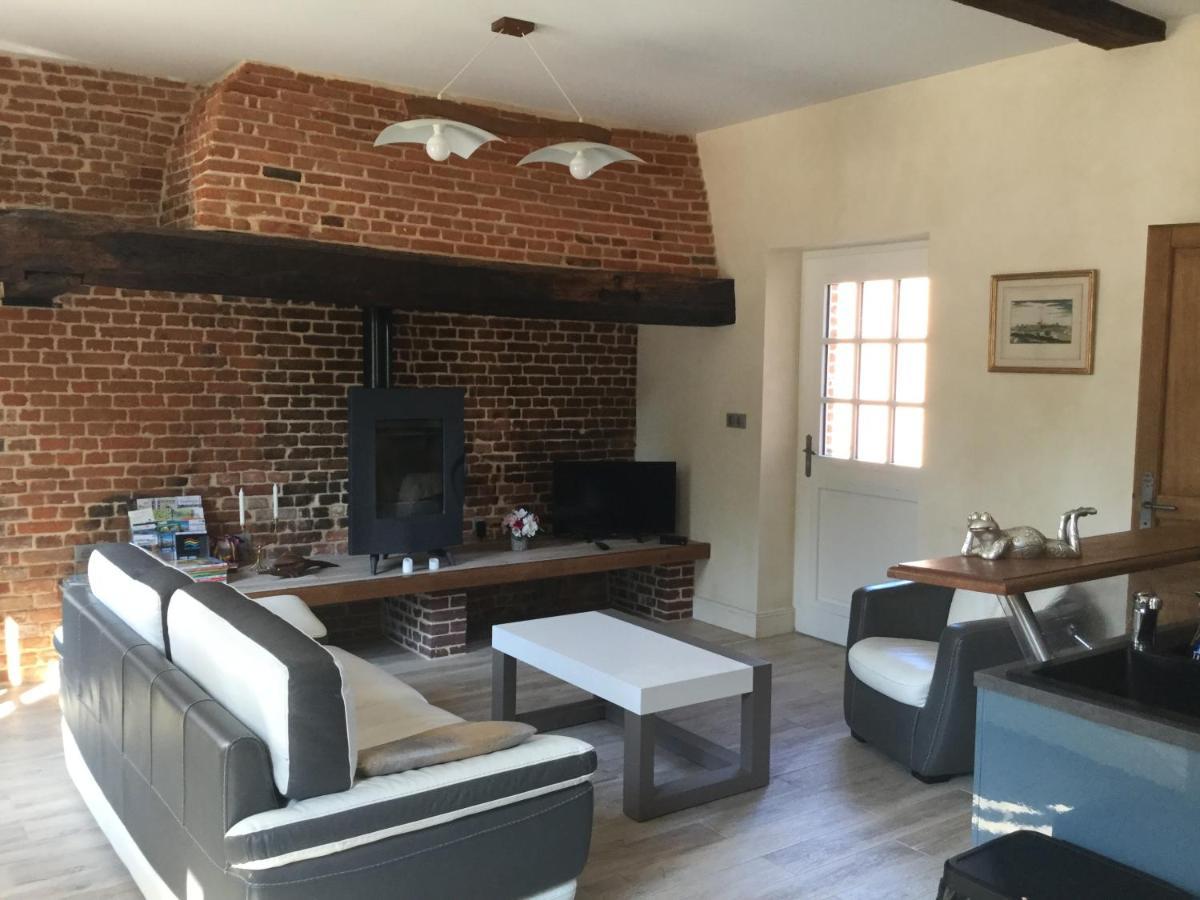 Pavillon De La Garde Holiday home *